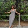 Bernina – Vestido Bordado de Lino