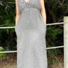 Bernina – Vestido Bordado de Lino