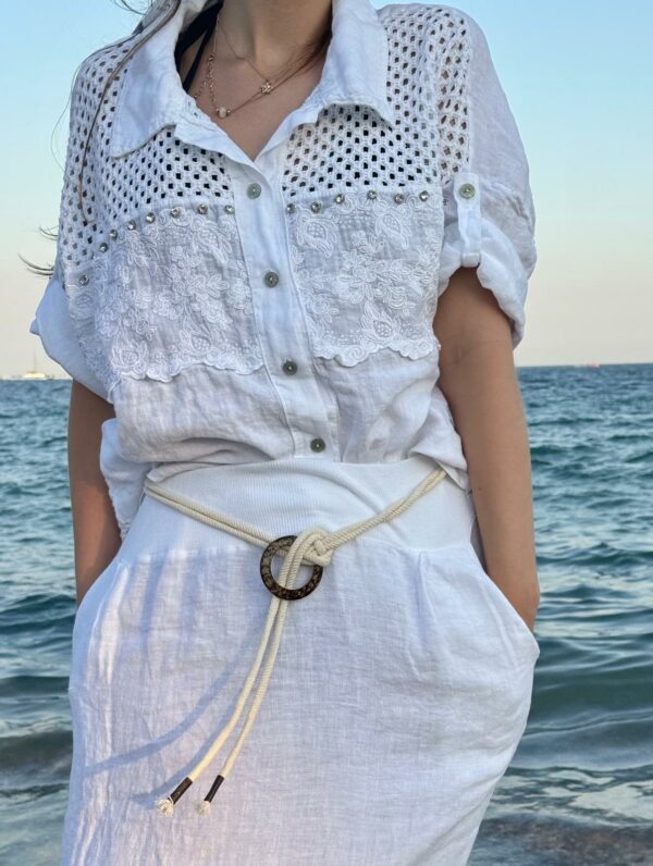 Civetta – Blusa de Lino con Encaje Bordado y Crochet