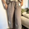Cervino – Pantalón de Lino con Brillo y Cinturón